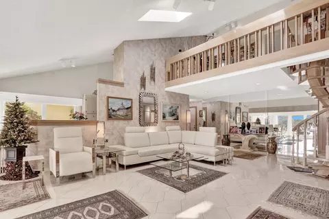 Living - 352 River Edge Rd, Jupiter, FL 33477 photo 3 of 5