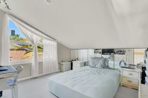 Bedroom - 352 River Edge Rd, Jupiter, FL 33477 photo 1 of 4
