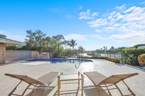 Exterior - 352 River Edge Rd, Jupiter, FL 33477 photo 5 of 9