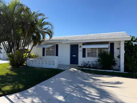 604 SW 15th St SW, Boynton Beach, FL 33426