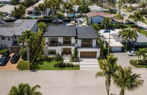 808 NE Bay Cove St, Boca Raton, FL 33487