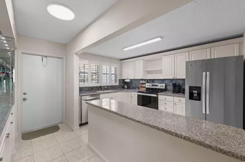 2008 S Federal Hwy #108, Boynton Beach, FL 33435