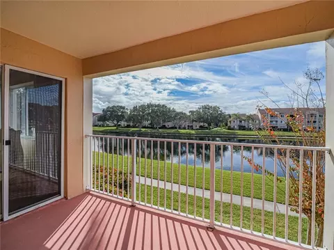 1640 N 42nd Cir #206, Vero Beach, FL 32967
