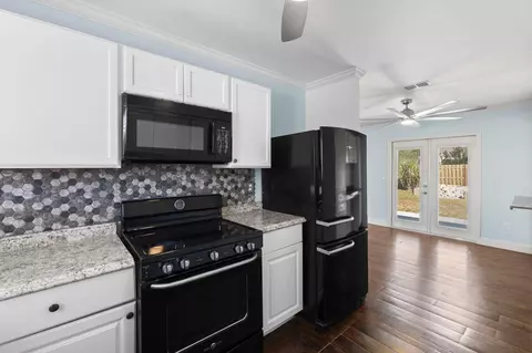 126 Ormond Ct, Sebastian, FL 32958 photo 6