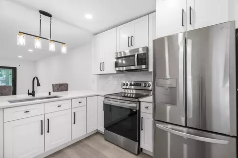 5 Abbey Ln #207, Delray Beach, FL 33446