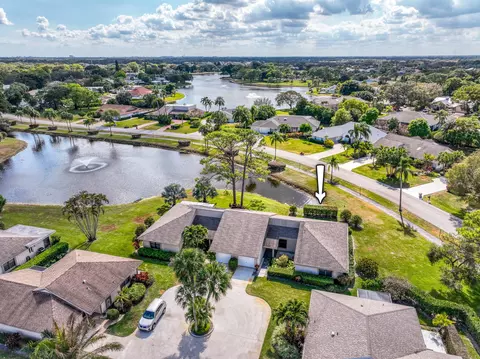 6242 Brandon St, Palm Beach Gardens, FL 33418