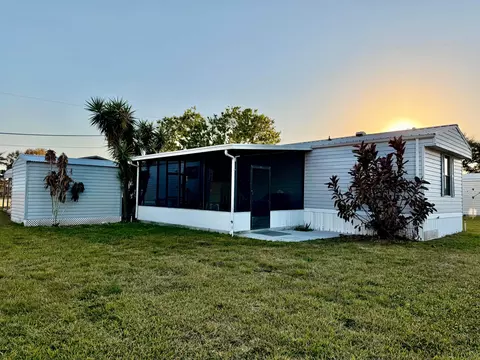 1044 22nd St, Okeechobee, FL 34974 photo 4