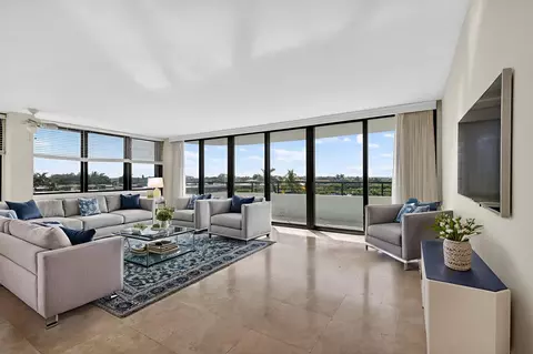 3589 S Ocean Blvd #507, South Palm Beach, FL 33480