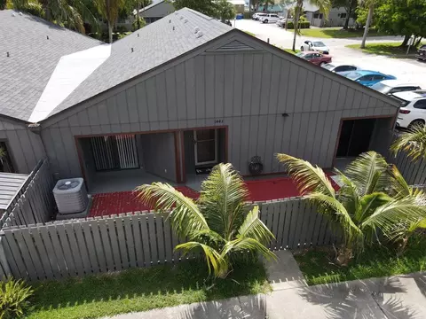 1443 39th Ave #2, Vero Beach, FL 32960