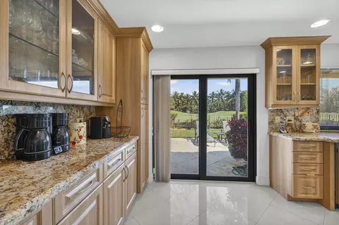 4881 Pineview Cir, Delray Beach, FL 33445 photo 17