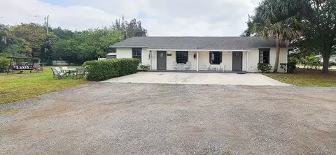 4647 Marguerita St, West Palm Beach, FL 33417