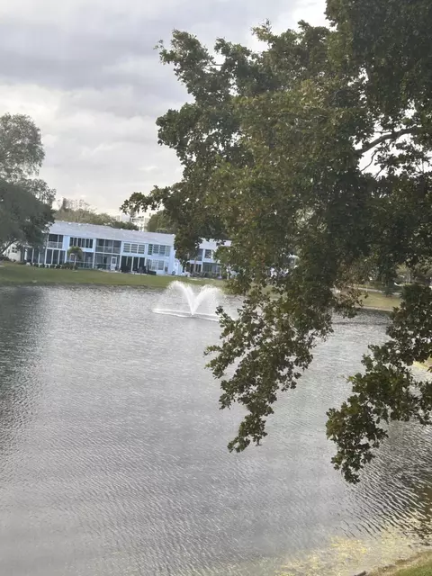 3017 N Farnham St N #3047, Deerfield Beach, FL 33442
