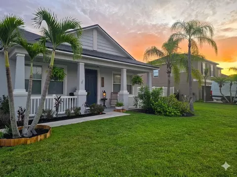 5915 NW Brianna Ct, Port Saint Lucie, FL 34986