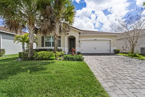 7461 SW Harbor Cove Dr, Stuart, FL 34997