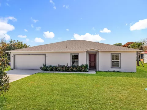 1390 Schumann Dr, Sebastian, FL 32958