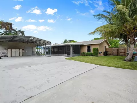 102 Chapel Ln, Tequesta, FL 33469 photo 8