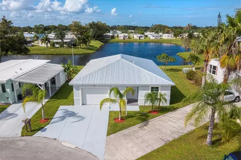10 Juan Carlos Ln, Port Saint Lucie, FL 34952