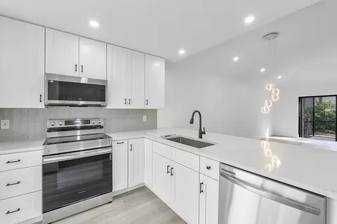 3127 Kingswood Ter, Boca Raton, FL 33431