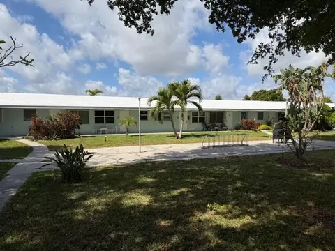 3801 NE 22nd Ter #12, Lighthouse Point, FL 33064