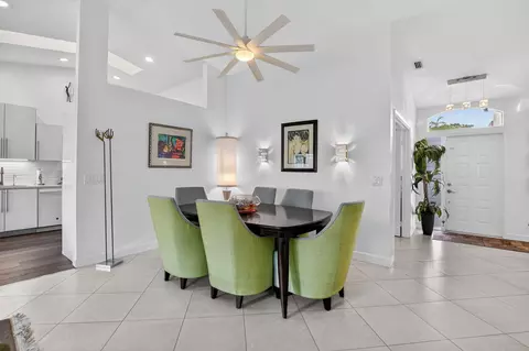 17227 Boca Club Blvd #3, Boca Raton, FL 33487