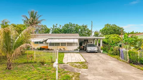 3020 NW 17th St, Fort Lauderdale, FL 33311