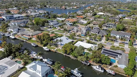 618 Riverside Rd, North Palm Beach, FL 33408