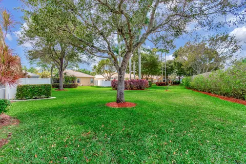 5767 Seashell Ter, Boynton Beach, FL 33437 photo 30