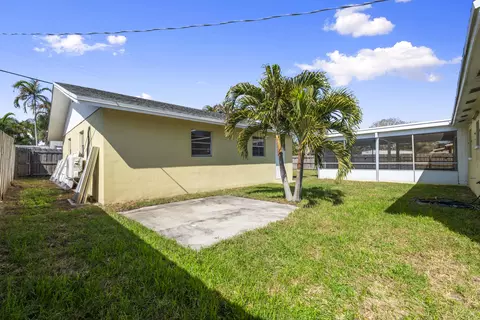 924 SE Dolphin Dr, Stuart, FL 34996 photo 39
