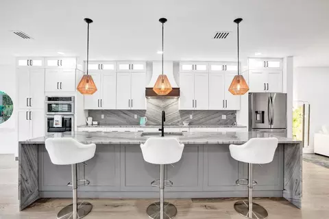 6800 Via Regina, Boca Raton, FL 33433