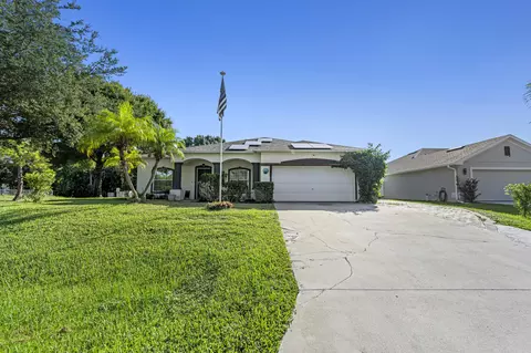 1302 Coverbrook Ln, Sebastian, FL 32958