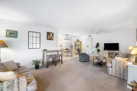 1010 Circle Ter E #C, Delray Beach, FL 33445 photo 5