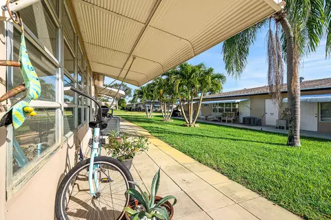 1010 Circle Ter E #C, Delray Beach, FL 33445 photo 28