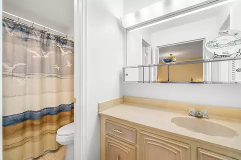 1010 Circle Ter E #C, Delray Beach, FL 33445 photo 21