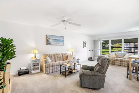 1010 Circle Ter E #C, Delray Beach, FL 33445 photo 7