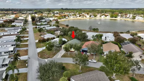 9042 SW Caprice Cir, Stuart, FL 34997 photo 11