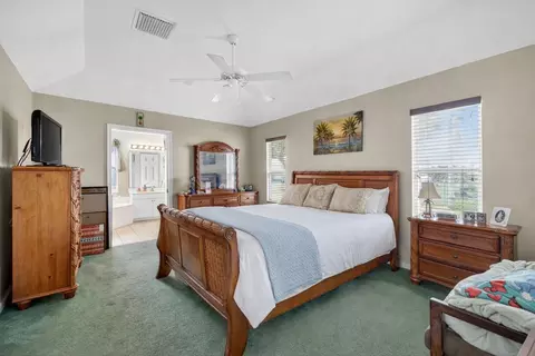 9042 SW Caprice Cir, Stuart, FL 34997 photo 6