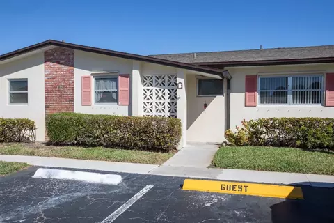 2936 Ashley Dr E #B, West Palm Beach, FL 33415