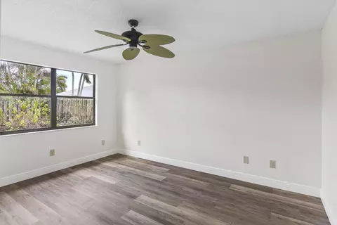 5666 SE Matousek St, Stuart, FL 34997 photo 15