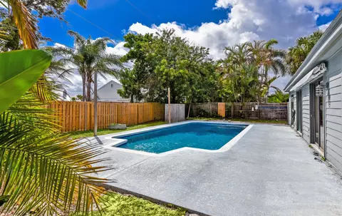 5666 SE Matousek St, Stuart, FL 34997 photo 27