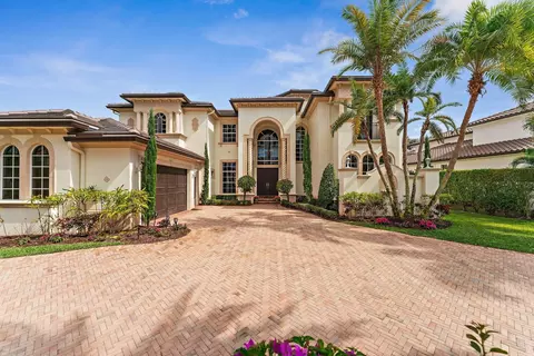 422 Savoie Dr, Palm Beach Gardens, FL 33410