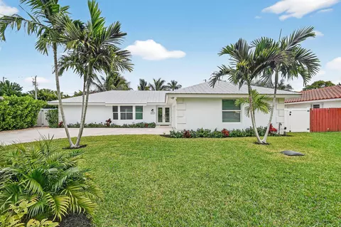 19228 Caribbean Ct, Jupiter, FL 33469