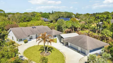 815 NE Stokes Ter, Jensen Beach, FL 34957