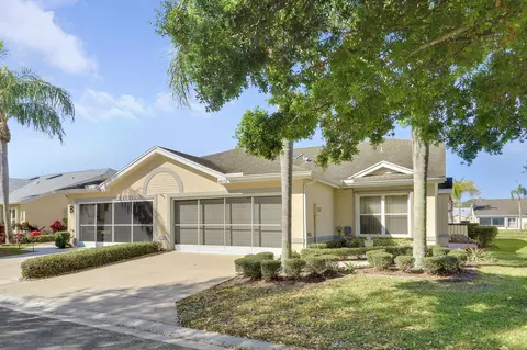 4272 SE Brittney Cir, Port Saint Lucie, FL 34952