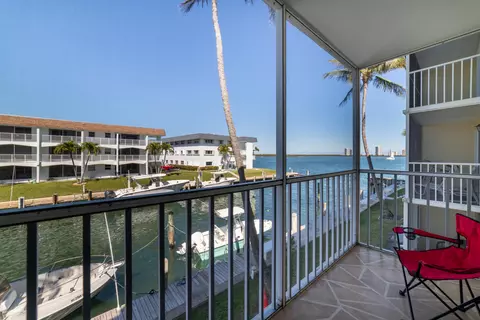 101 Doolen Ct #210, North Palm Beach, FL 33408