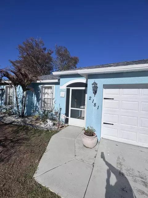 2181 SW Larchmont Ln, Port Saint Lucie, FL 34984