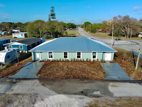 1795 N 16th Ct, Fort Pierce, FL 34950