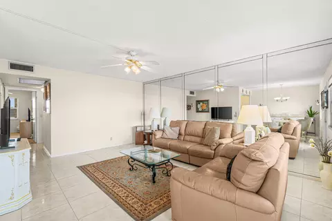 2056 Exeter D, Boca Raton, FL 33434 photo 5