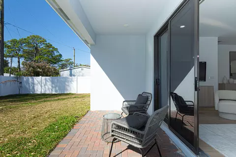 314 4th St, Jupiter, FL 33458 photo 9