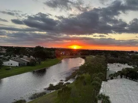 6372 La Costa Dr #705, Boca Raton, FL 33433
