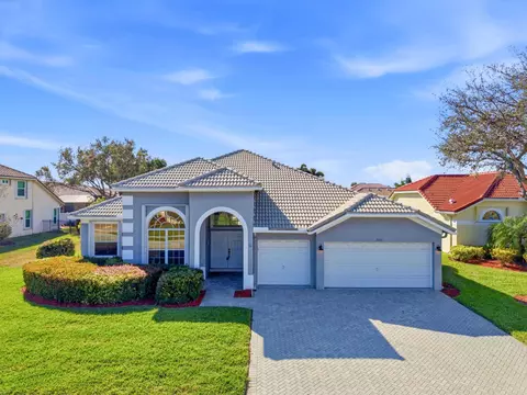 7123 Brunswick Cir, Boynton Beach, FL 33472